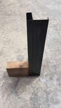 Load and play video in Gallery viewer, Black Powder Coated - 90* Corner Post
